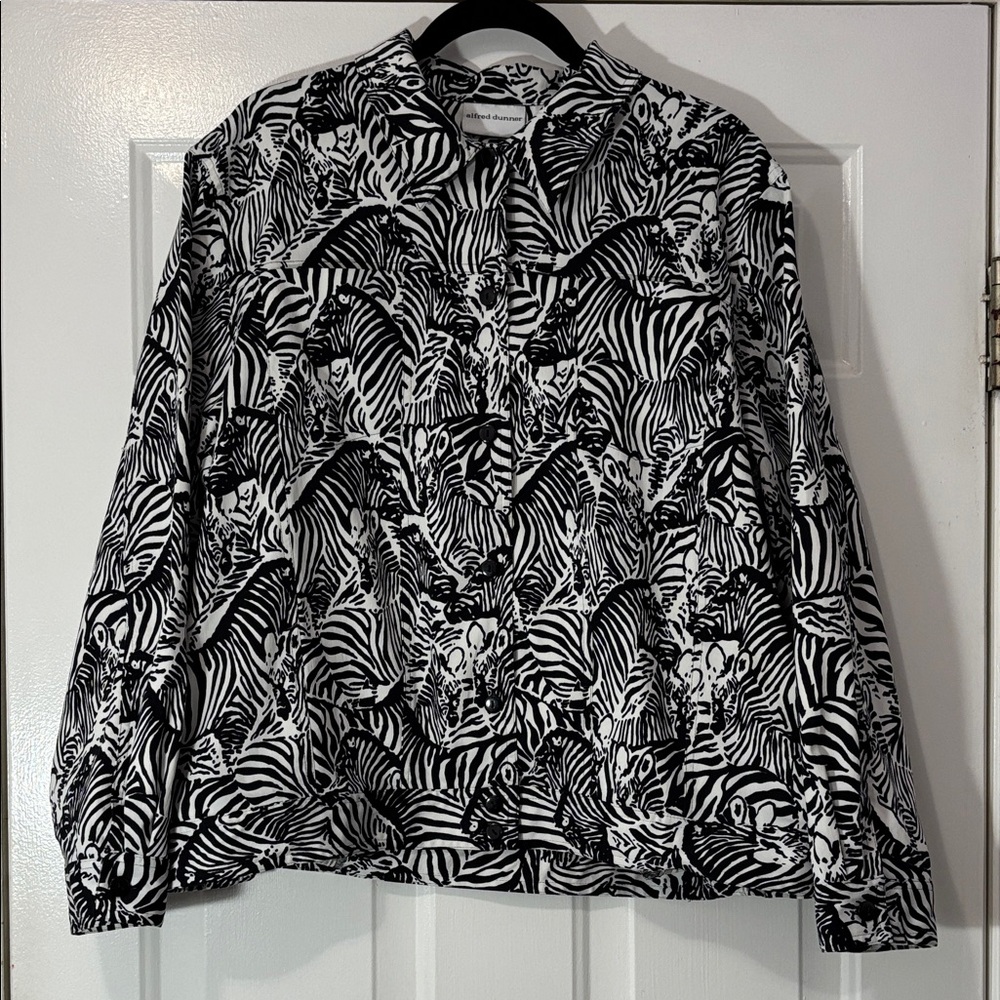 Alfred Dunner brand jacket Size 18